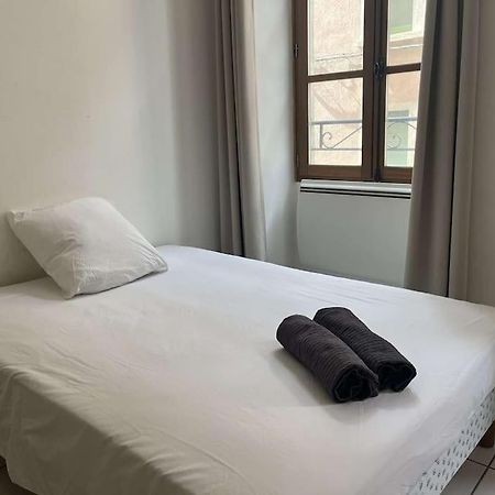 Le Monnai Apartamento Nîmes Exterior foto